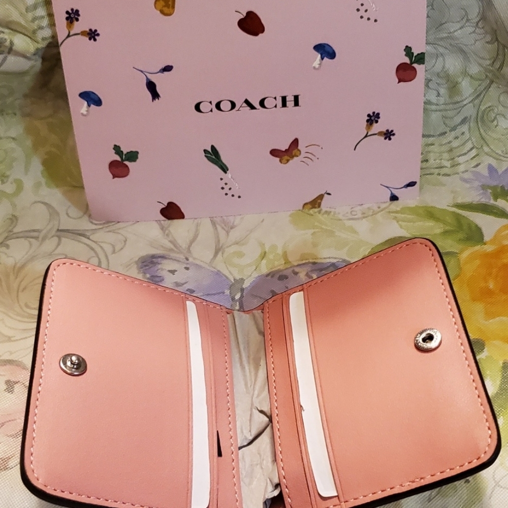 Coach Pink Daisy Card Case - Picture 6 of 8